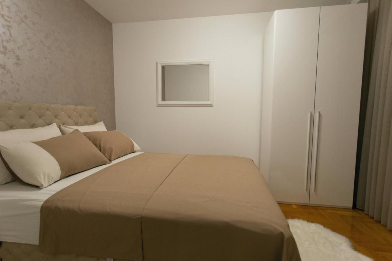 Apartman Sunset Sremska Mitrovica Dış mekan fotoğraf